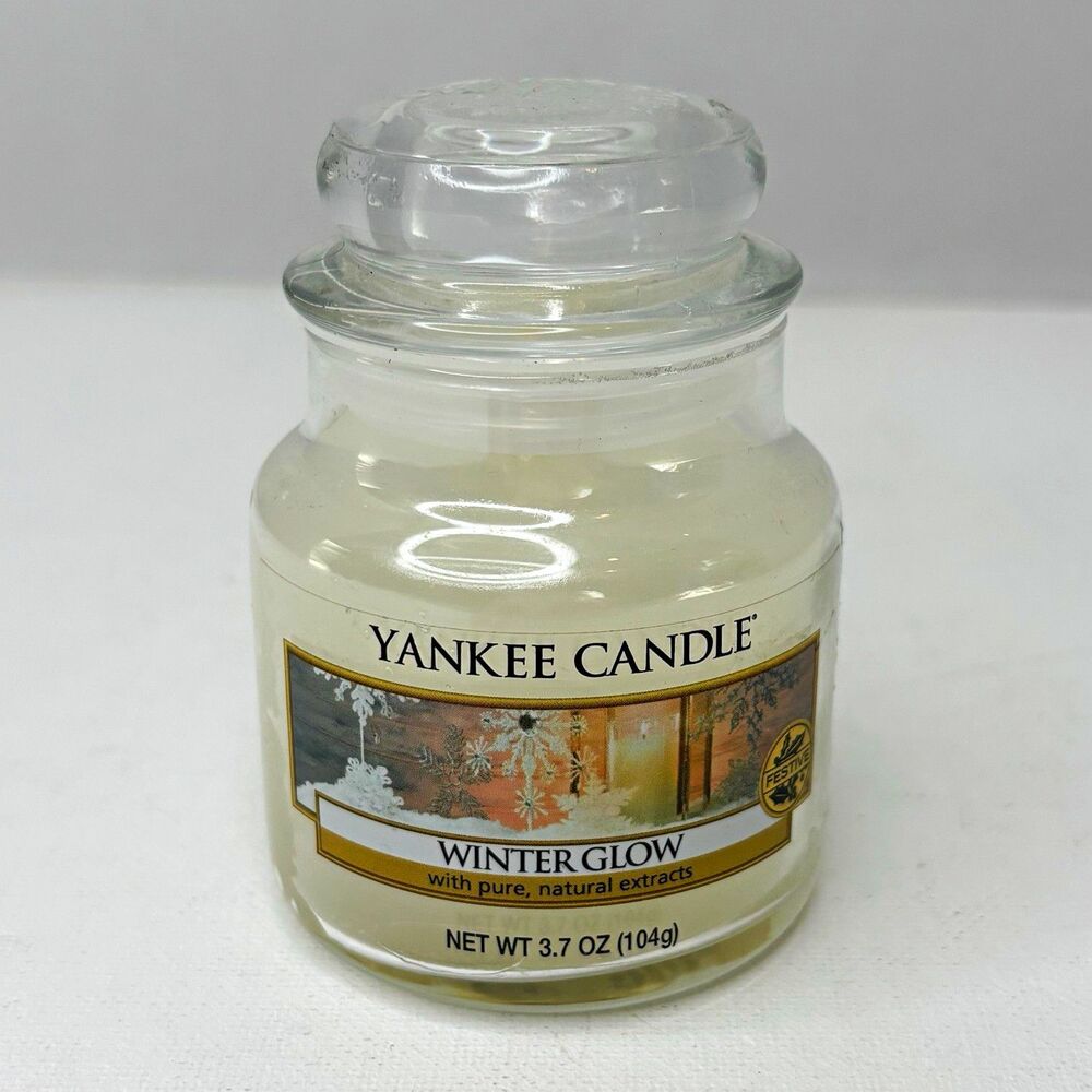 Yankee Candle Winter Glow 3.7 oz Small Jar Retired Holiday Scent NEW Unburned